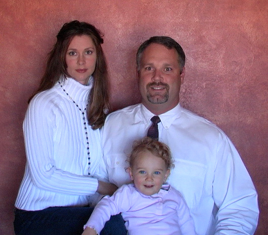 Joel, Jenisa & Sadie Todd 11/04